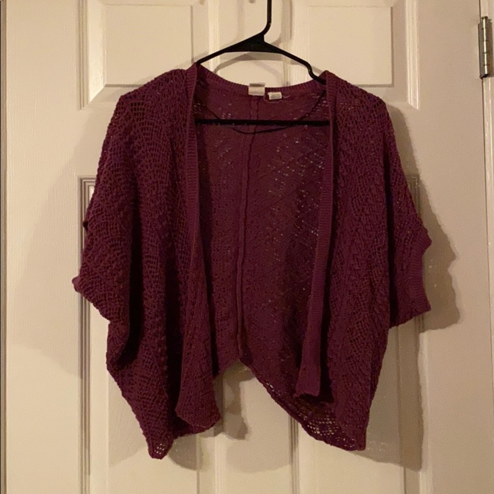 Roxy Short Sleeve Sweater Shawl